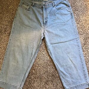 Eddie Bauer Women's Light Blue Relaxed Jeans